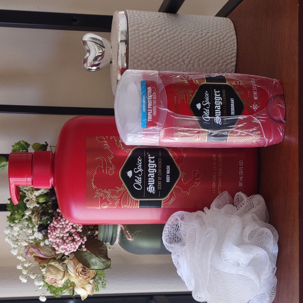3pc MEN'S OLD SPICE HYGIENE DEODORANT & BODY WASH SET (SWAGGER SCENT)